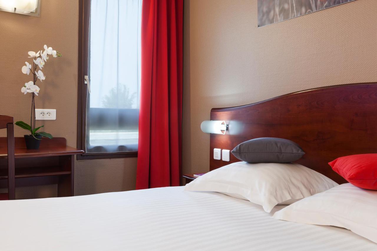 Brit Hotel Аррас Экстерьер фото